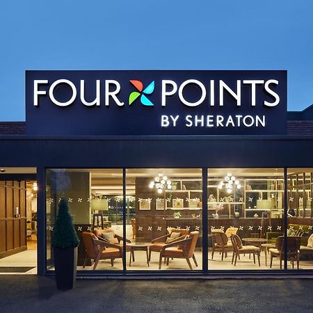 Four Points By Sheraton London Gatwick Airport 霍利 外观 照片