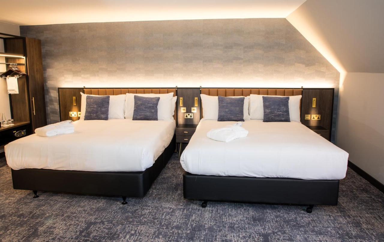 Four Points By Sheraton London Gatwick Airport 霍利 外观 照片