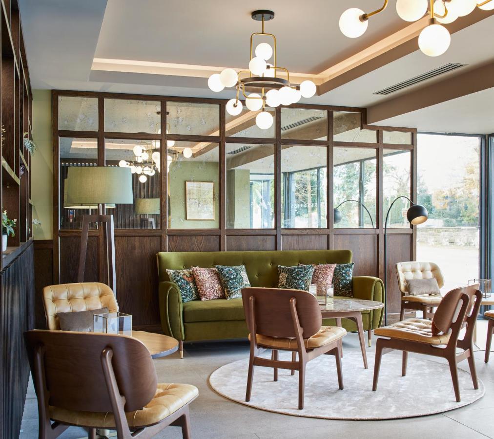 Four Points By Sheraton London Gatwick Airport 霍利 外观 照片